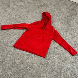 Men’s Nike thermal dri- fit red pullover hoodie